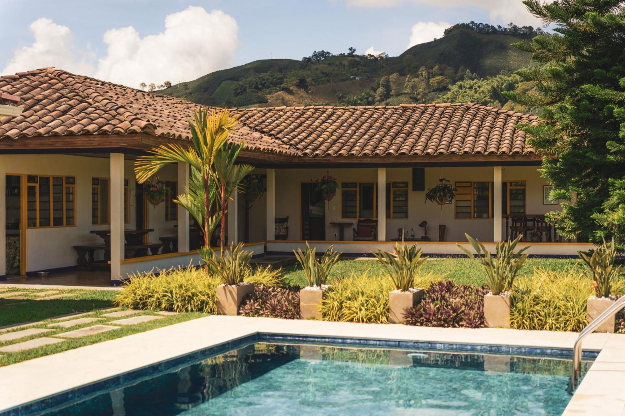 The Coffee Club Campestre Hotel Chinchiná Buitenkant foto